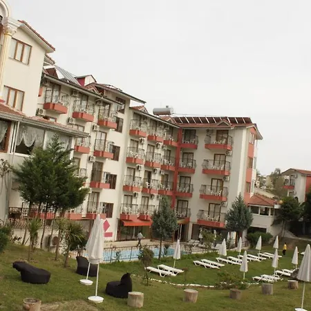 Отель Inside 3*